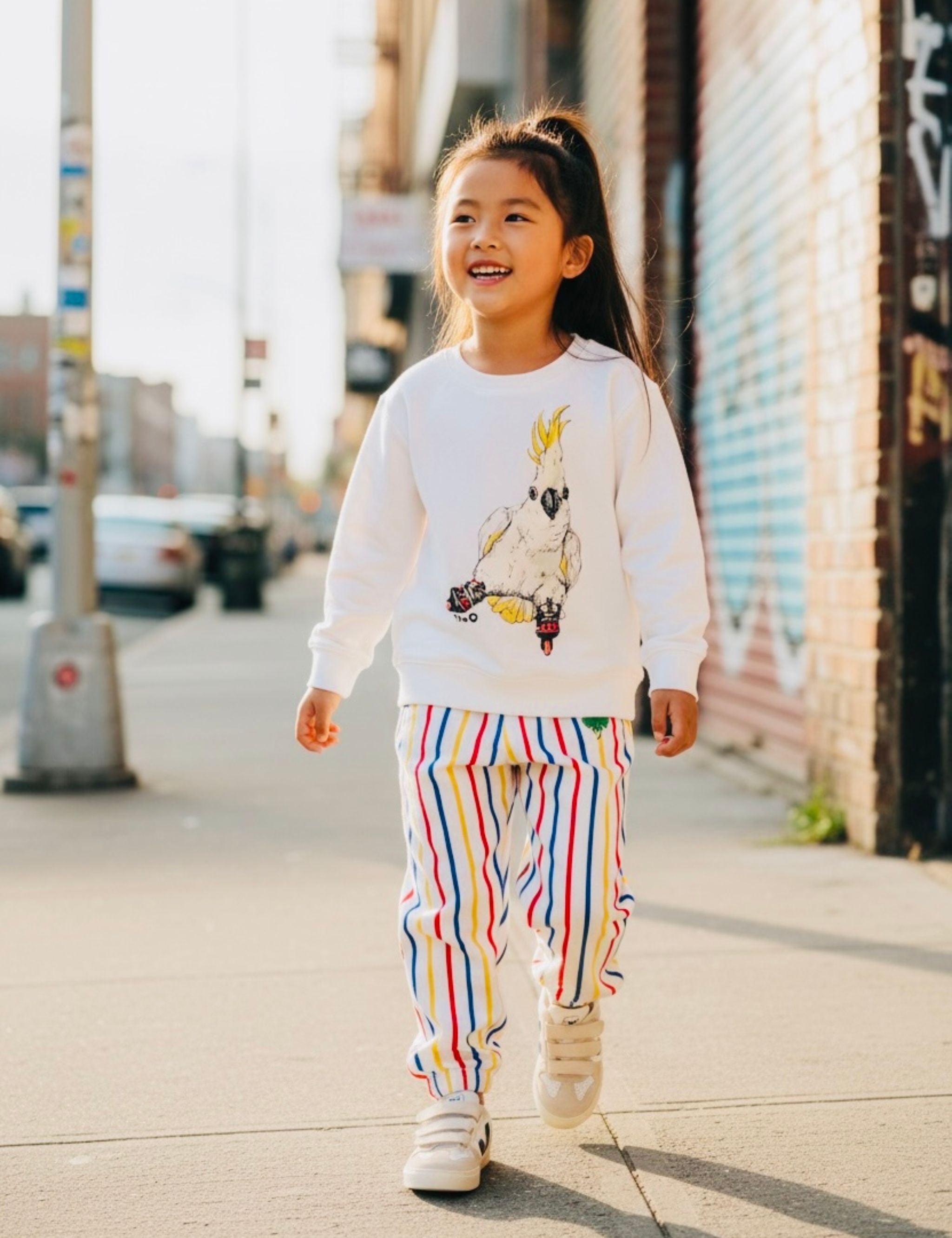 Organic Classic Sweatshirt - Skating Cockatoo